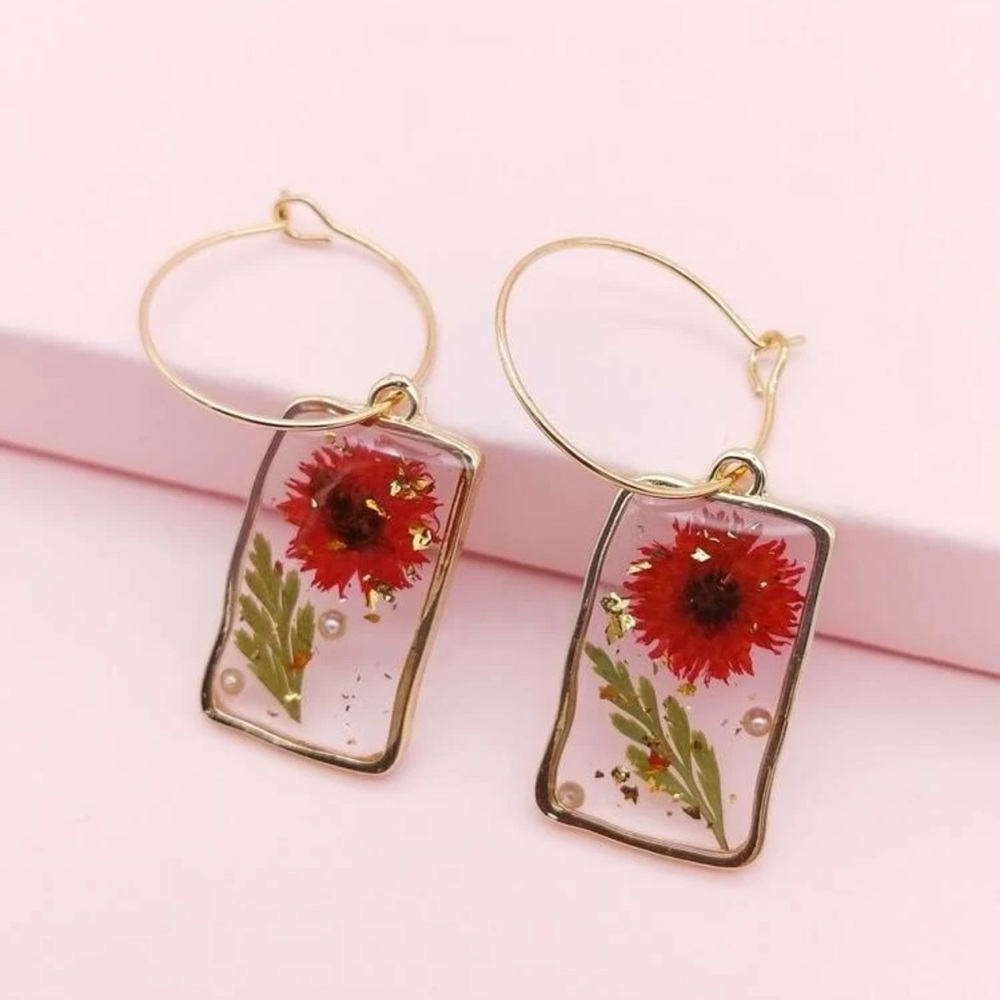 🌺 Lovely Faux Pearl Gold Leaf Pressed Floral Flower Rectangular Hoops 🌺